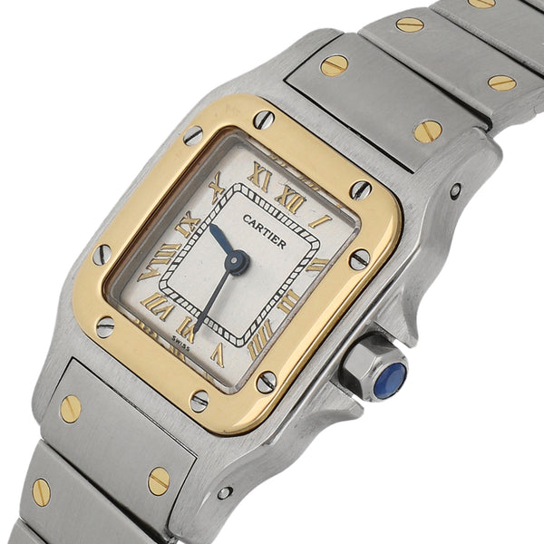 Reloj Cartier para dama modelo Santos Galbée vistas en oro amarillo 18 kilates.