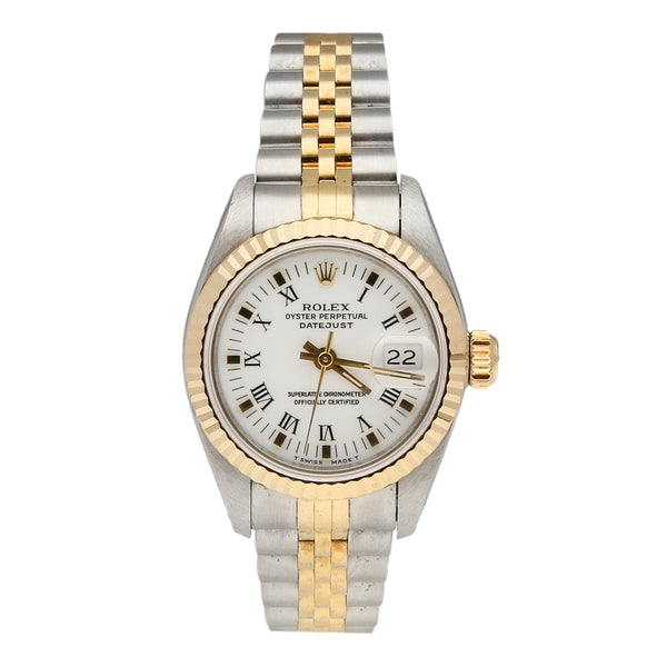 Reloj Rolex para dama modelo Oyster Perpetual DateJust vistas en oro amarillo 18 kilates.