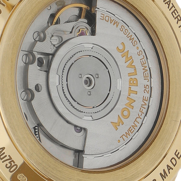 Reloj Montblanc para caballero modelo Heritage caja y broche en oro amarillo 18 kilates.