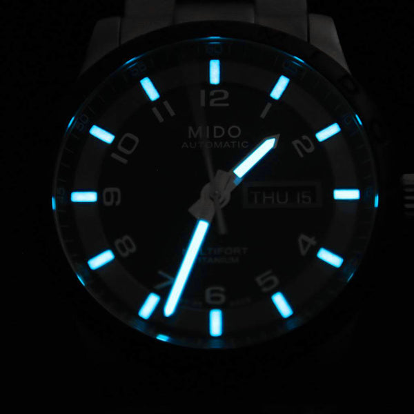 Reloj Mido para caballero modelo Multifort Titanium.