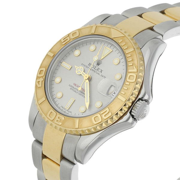 Reloj Rolex para dama/unisex modelo Oyster Perpetual Date Yacht Master vistas en oro amarillo 18 kilates.