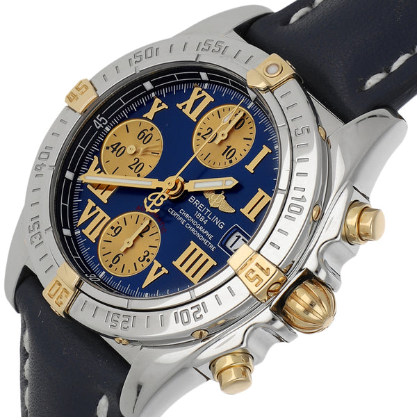 Reloj Breitling para caballero modelo Chrono Cockpit vistes en oro 18 kilates.