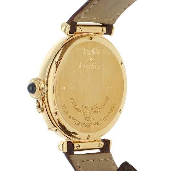 Reloj Cartier para caballero modelo Pasha caja y broche en oro dos tonos 18 kilates.