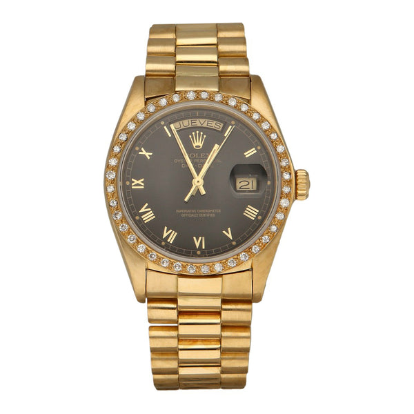 Reloj Rolex para caballero Oyster Perpetual Day-Date en oro amarillo 18 kilates.