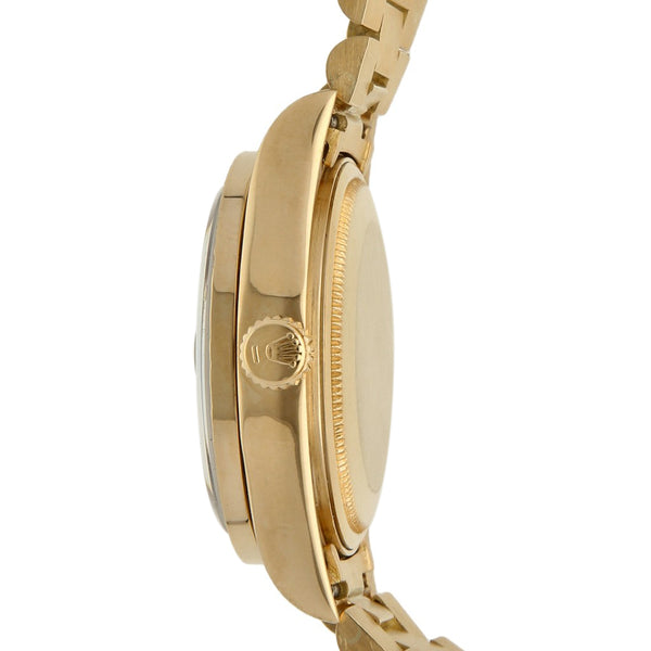 Reloj Rolex para caballero Oyster Perpetual Day-Date en oro amarillo 18 kilates.