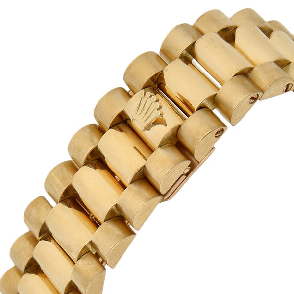 Reloj Rolex para caballero Oyster Perpetual Day-Date en oro amarillo 18 kilates.
