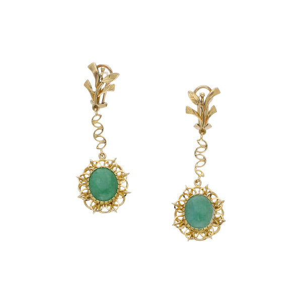 Aretes calados con jade en oro amarillo 16 kilates.