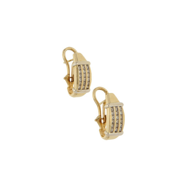 Aretes diseño especial con diamantes en oro amarillo 14 kilates.