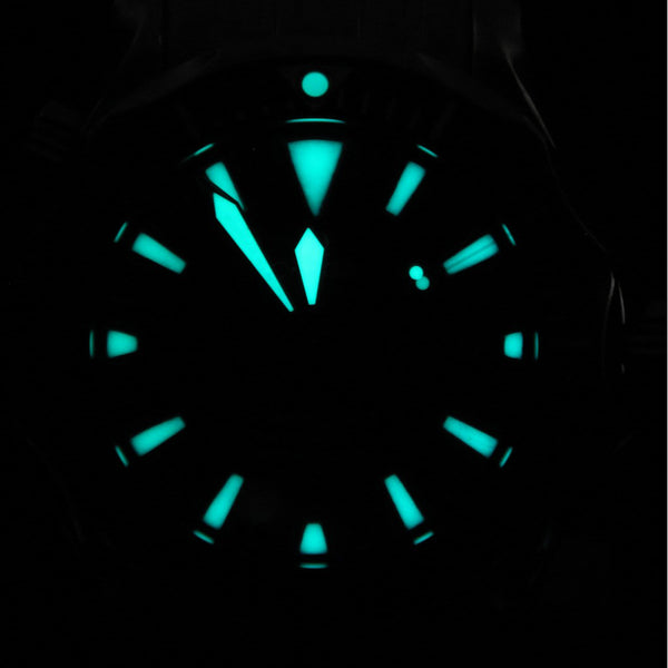 Reloj Omega para caballero modelo Seamaster.