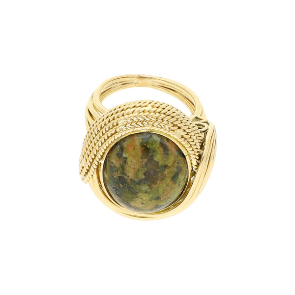 Anillo diseño especial con sintético en oro amarillo 18 kilates.