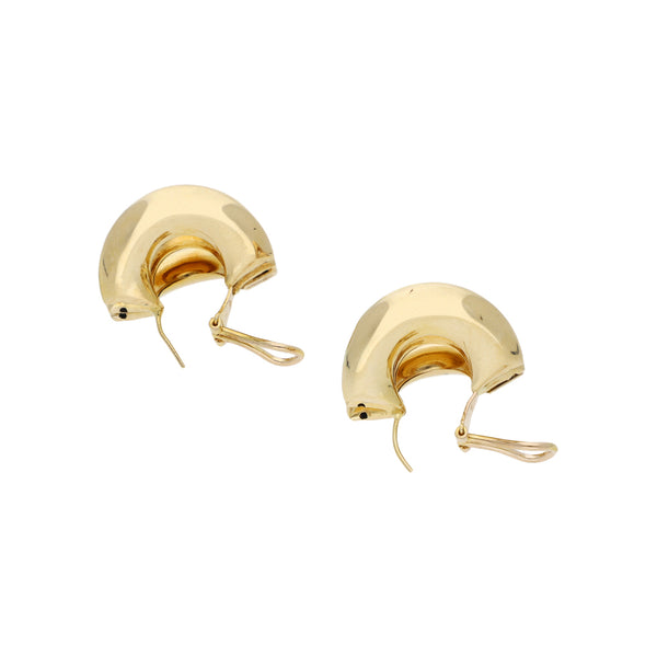 Aretes huecos en oro amarillo 14 kilates.