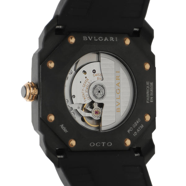 Reloj Bvlgari para caballero modelo Octo vistas en oro rosa 18 kilates.