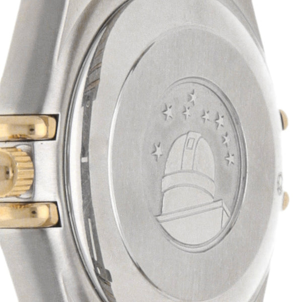 Reloj Omega para caballero modelo Constellation vistas oro amarillo 18 kilates.