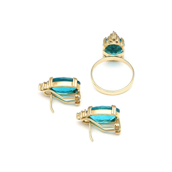 Juego de anillo y aretes diseño especial con diamantes y obsidianas en oro amarillo 14 kilates.
