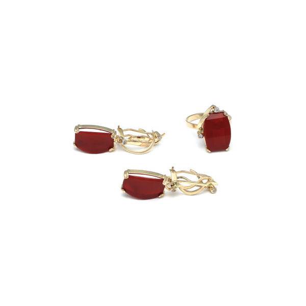 Juego de anillo y aretes estilizados con colgantes de rubíes y sintéticos en oro amarillo 14 kilates.