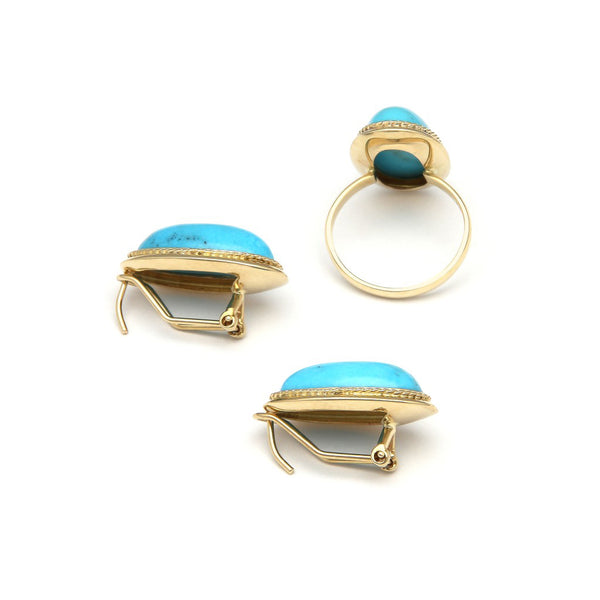 Juego de anillo y aretes diseño especial con turquesas en oro amarillo 14 kilates.