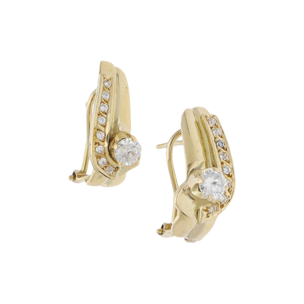 Aretes diseño especial con sintéticos en oro amarillo 14 kilates.