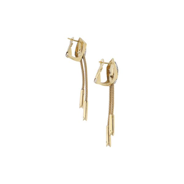 Aretes estilizados con sintéticos en oro dos tonos 14 kilates.