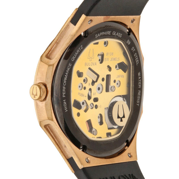 Reloj Bulova para dama modelo Curv.