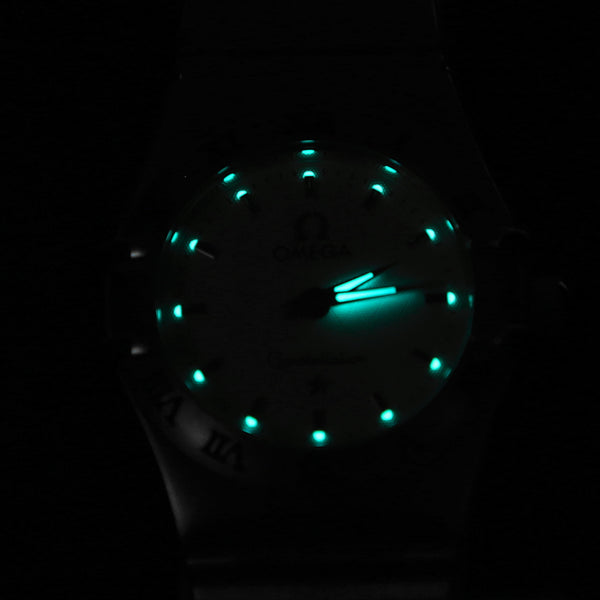 Reloj Omega para dama modelo Constellation vistas en oro amarillo 18 kilates.