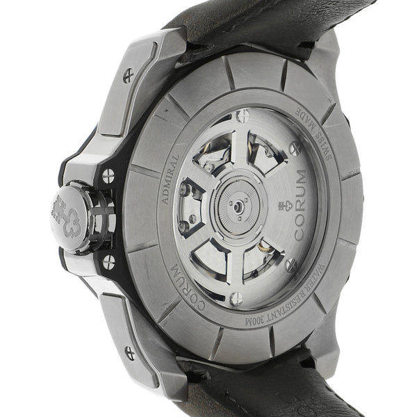 Reloj Corum para caballero modelo Admiral Cup.
