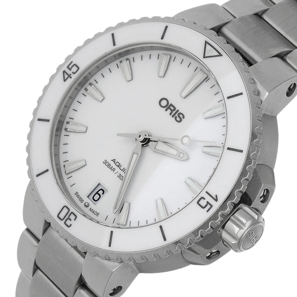Reloj Oris para dama modelo Aquis.