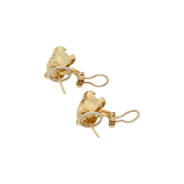 Aretes diseño especial motivo felino con sintéticos en oro dos tonos 14 kilates.