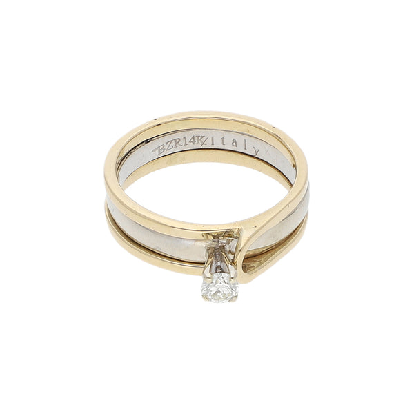 Anillo de compromiso con diamante en oro dos tonos 14 kilates.