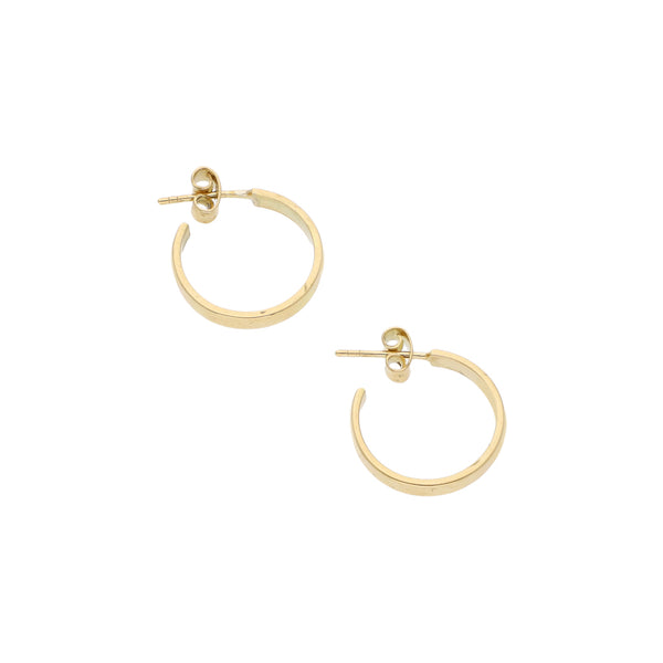 Broqueles diseño especial en oro amarillo 18 kilates.