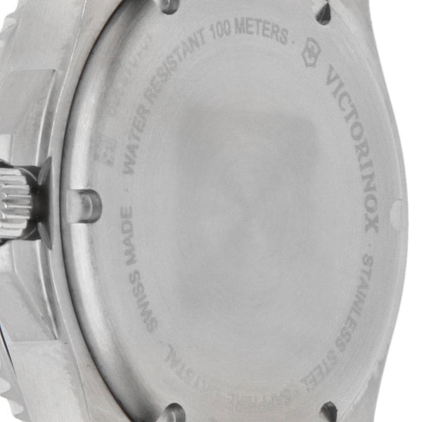 Reloj Victorinox Swiss Army para dama modelo Maverick.