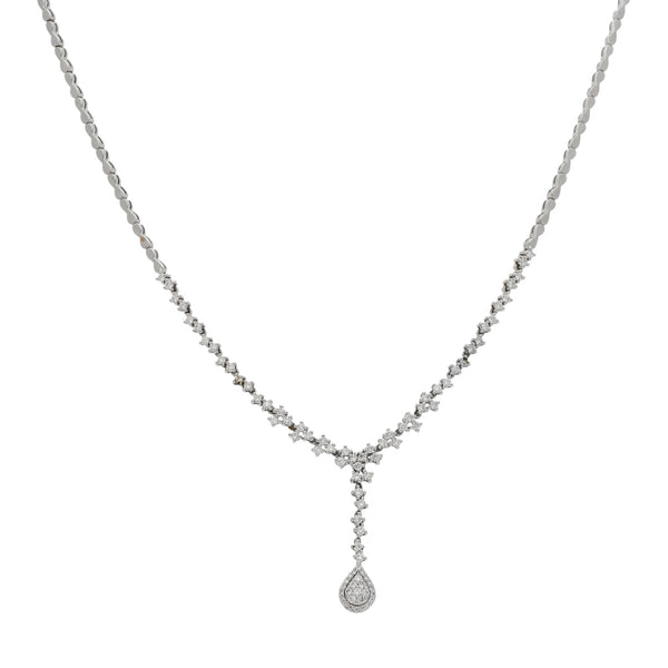 Gargantilla eslabón articulado con aplicaciones, colgante y diamantes en oro blanco 14 kilates.