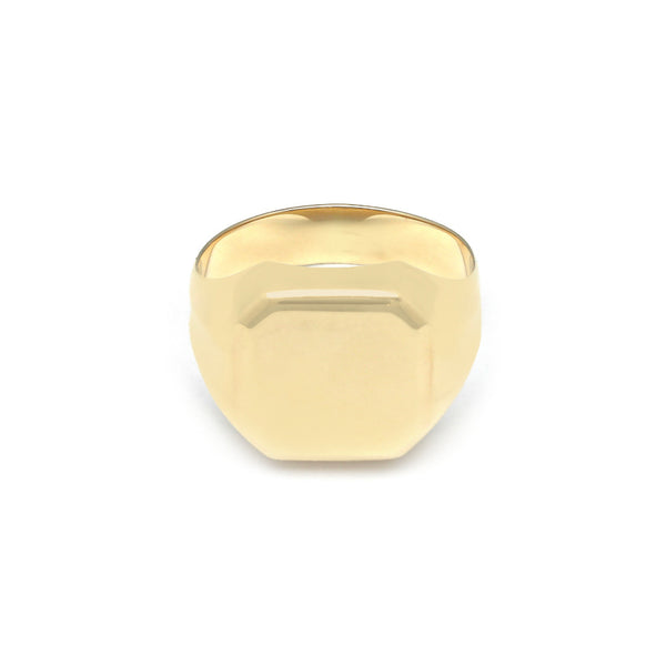Anillo tipo sello en oro amarillo 14 kilates.