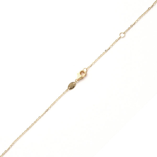 Juego de gargantilla y pulsera eslabón combinado con aplicaciones y aretes con madreperla en oro amarillo 14 kilates.