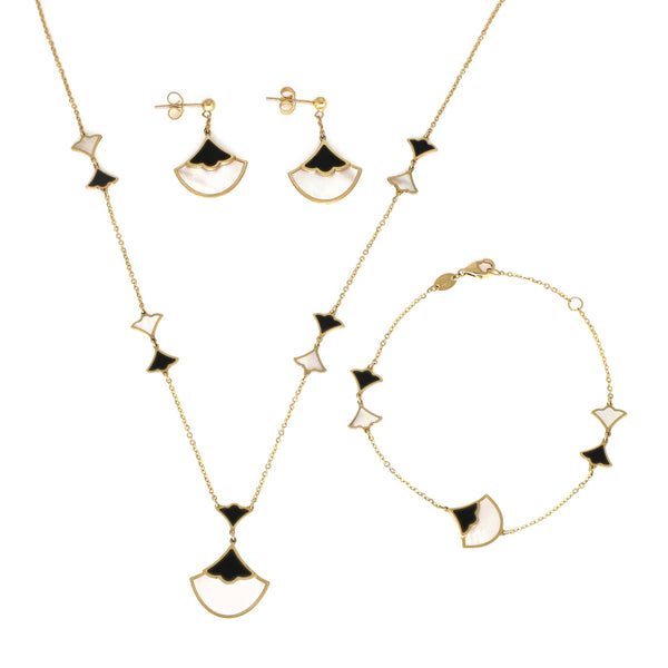 Juego de gargantilla, pulsera eslabón cruzado y aretes con colgantes motivo abanico, madre perla y sintéticos en oro amarillo 14 kilates.