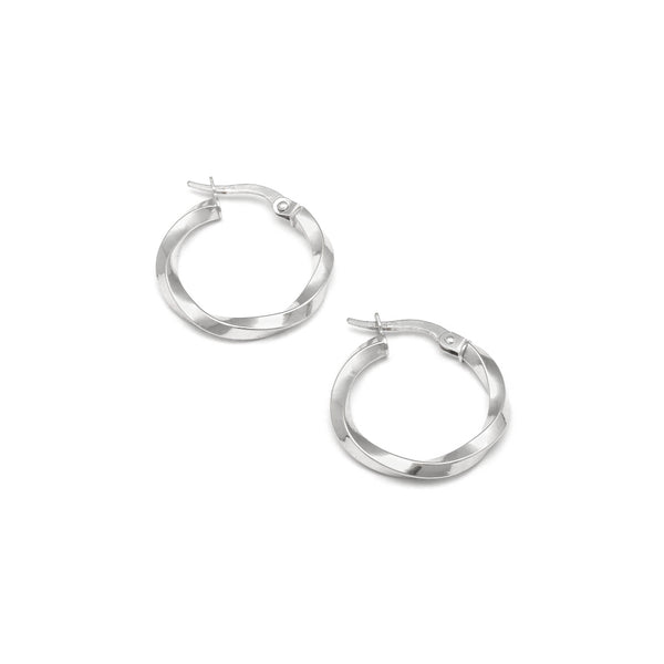 Arracadas torzal hueco en oro blanco 14 kilates.