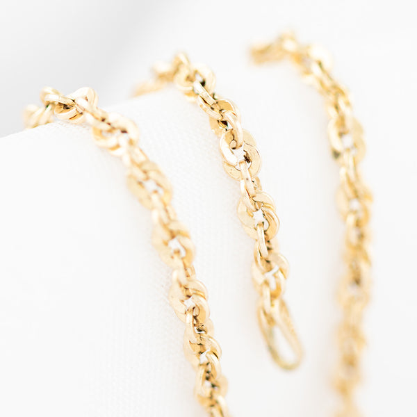 Pulsera eslabón torzal en oro amarillo 14 kilates.