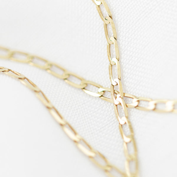 Collar eslabón encontrado en oro amarillo 14 kilates.