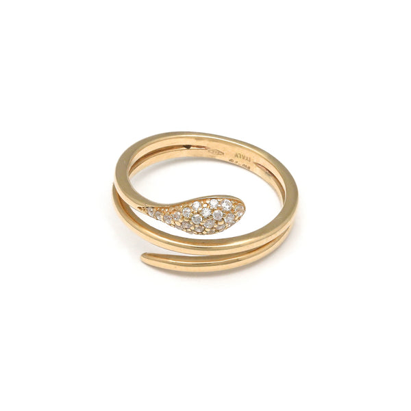 Anillo diseño especial motivo serpiente con circonias en oro amarillo 14 kilates.