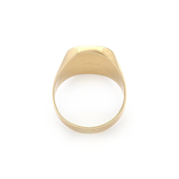 Anillo tipo sello en oro amarillo 14 kilates.