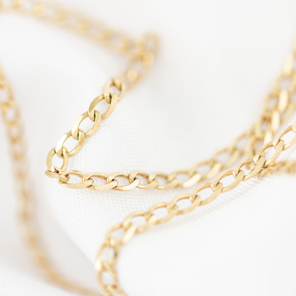 Collar eslabón encontrado en oro amarillo 14 kilates.