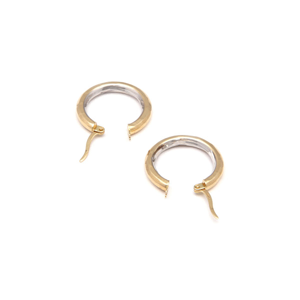 Arracadas diseño especial en oro dos tonos 14 kilates.
