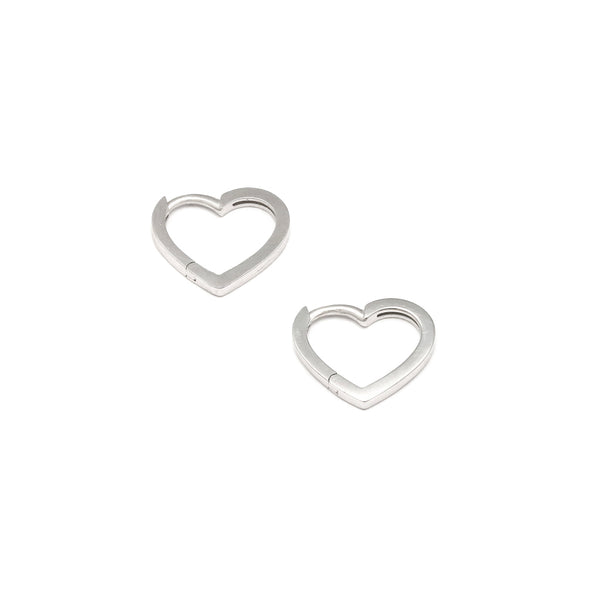 Arracadas articuladas motivo corazón en oro blanco 14 kilates.