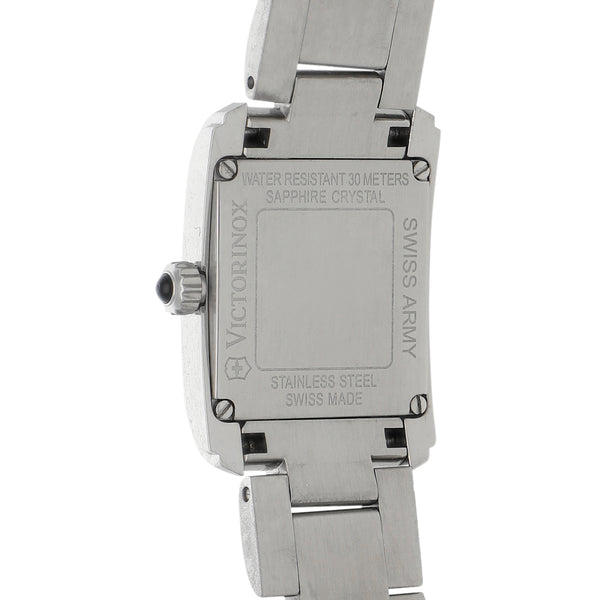 Reloj Victorinox Swiss Army para dama en acero inoxidable.
