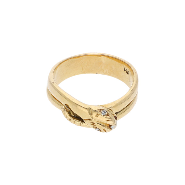 Anillo diseño especial motivo serpiente con diamantes y perla en oro amarillo 14 kilates.