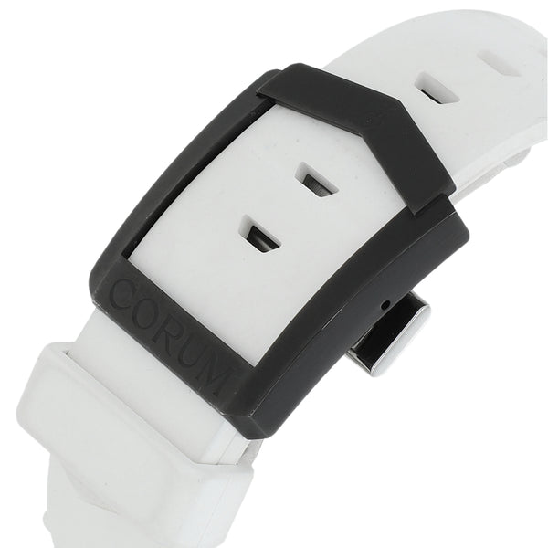 Reloj Corum para caballero modelo Admiral´s Cup Challenger 44.