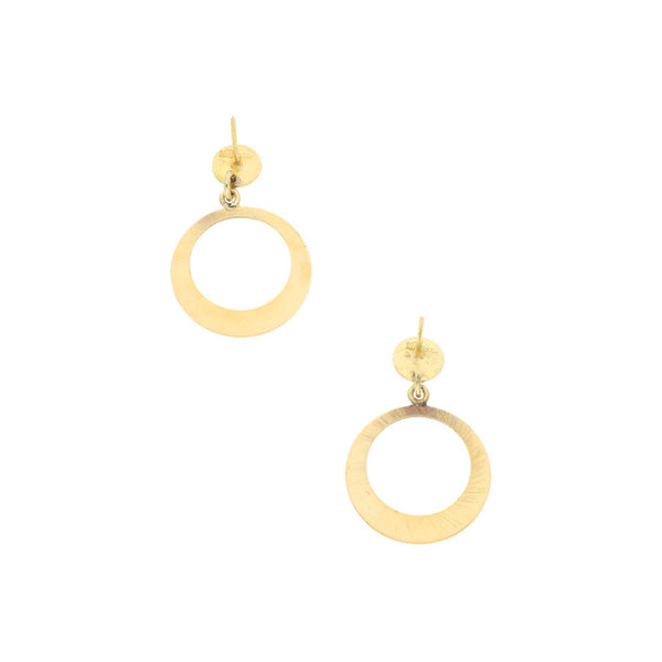 Broqueles diseño especial en oro amarillo 18 kilates.