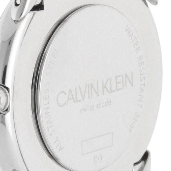 Reloj Calvin Klein para dama en acero inoxidable.
