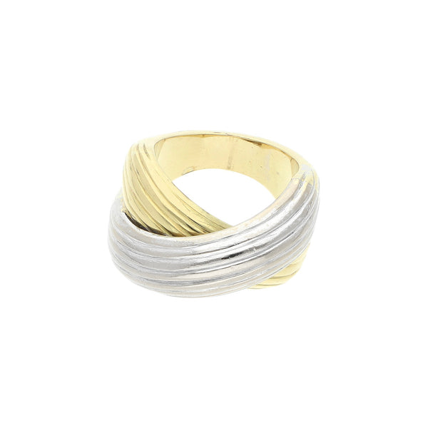 Anillo estriado en oro dos tonos 18 kilates.