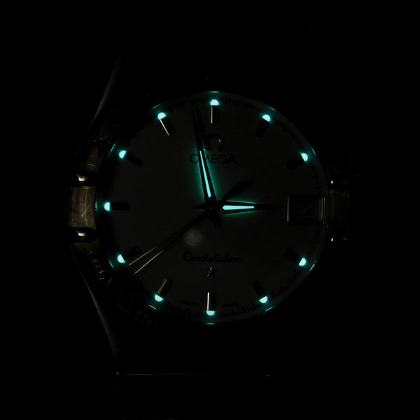 Reloj Omega para caballero modelo Constellation vistas oro amarillo 18 kilates.