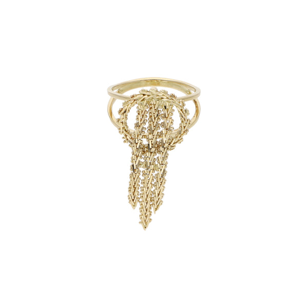 Anillo diseño especial con colgante en oro amarillo 14 kilates.